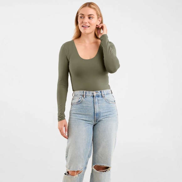 nuuds Tops - Nuuds Long Sleeve Scoop Neck Bodysuit